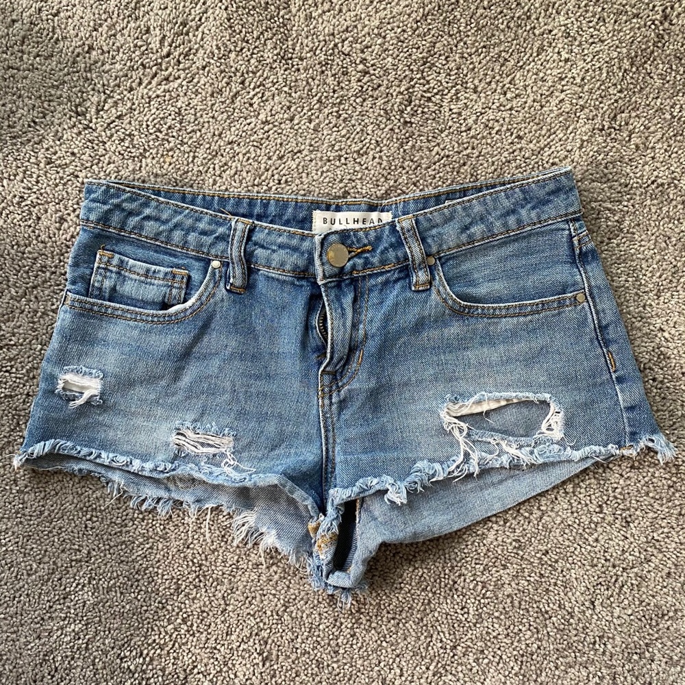 Low rise shorts bullhead